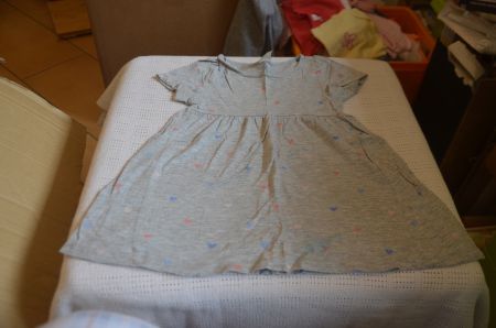 TAILLE  92 - JOLIE ROBE