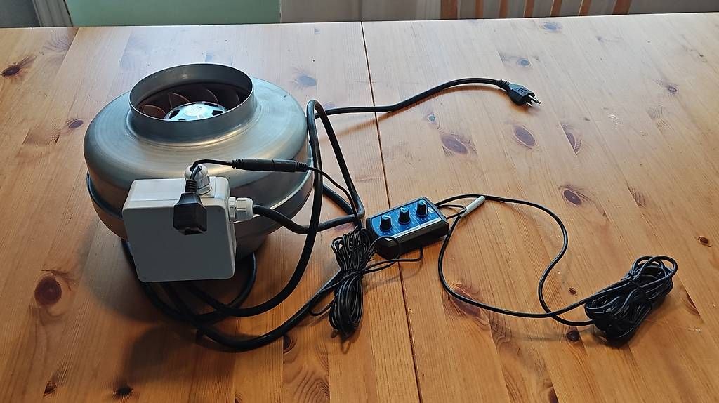 Ventilatori: Lüfter Rosenberg, Carbon Active Filter, CAN FAN EC Contr – Usato da Münchenbuchsee venduto da ManuB1588 1