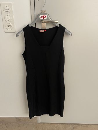 Kleines schwarzes Kleid von Only