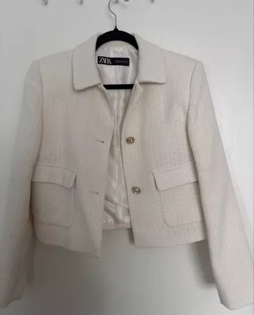 Zara Blazer kurz weiss mit Goldknöpfen