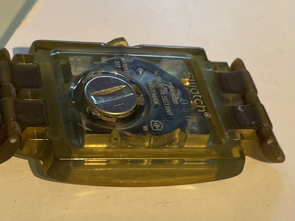 Swatch Orologi: Swatch Square 2000, Transparent Olive Jelly, for Repair – Difettoso da Basel venduto da JohnnyCrash 2