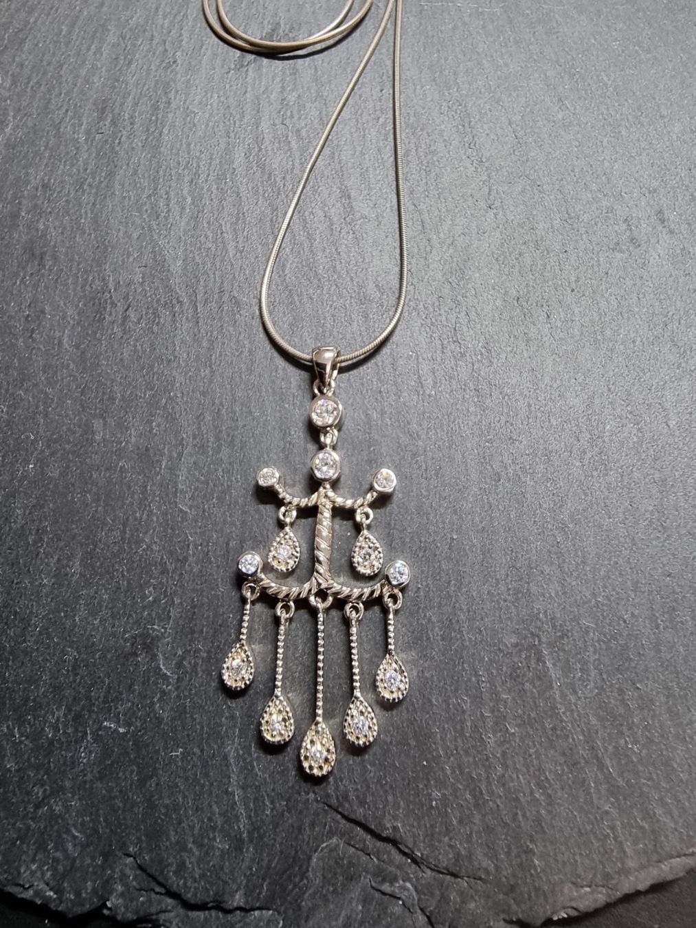 Catenine: Collier argent 925 et Zirconiums – Usato da Veyrier venduto da Leilazizou 1