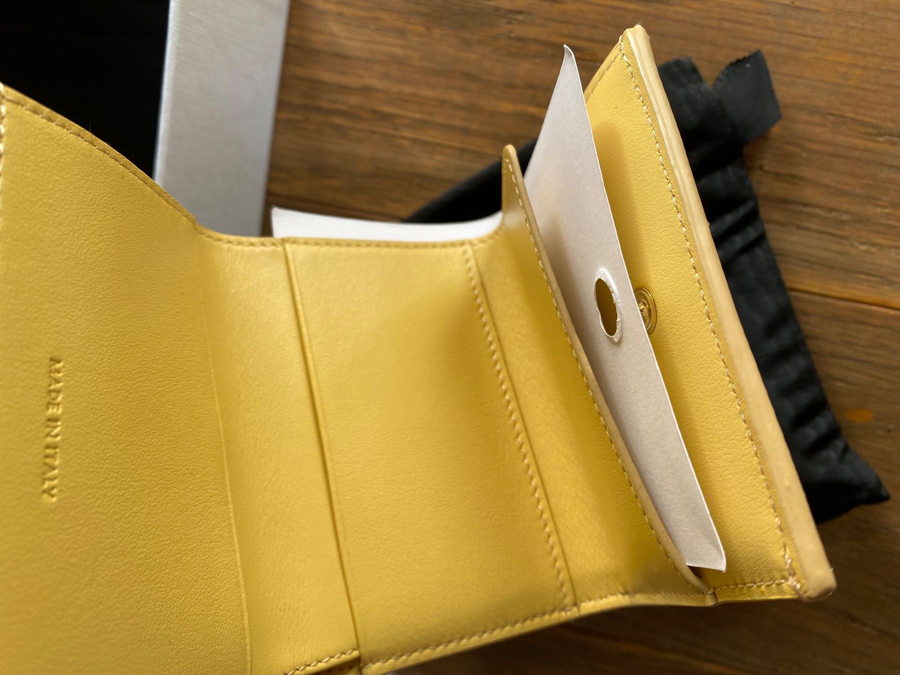 Celine Portafogli: Portefeuille CELINE – Nuovo e nell'imballaggio originale da Hermance venduto da joe_td6n 3