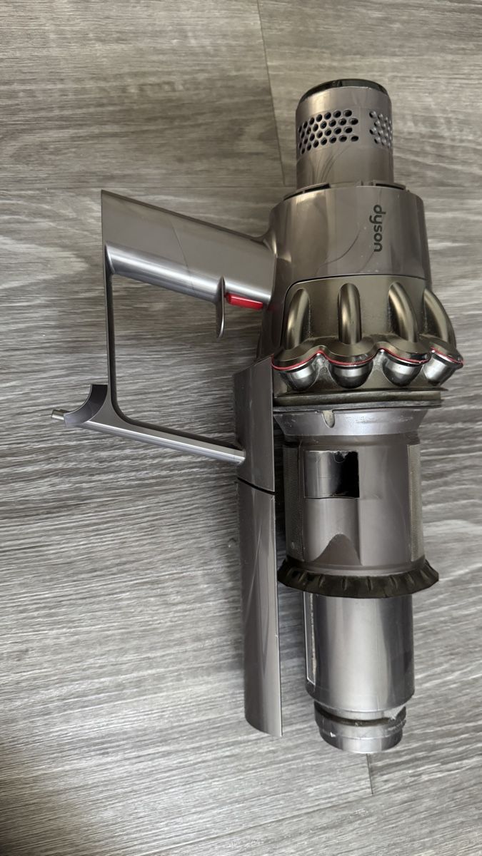 Dyson Aspirapolveri & Accessori: Pièces dyson v11 – Difettoso da Genève venduto da Syb.I 2