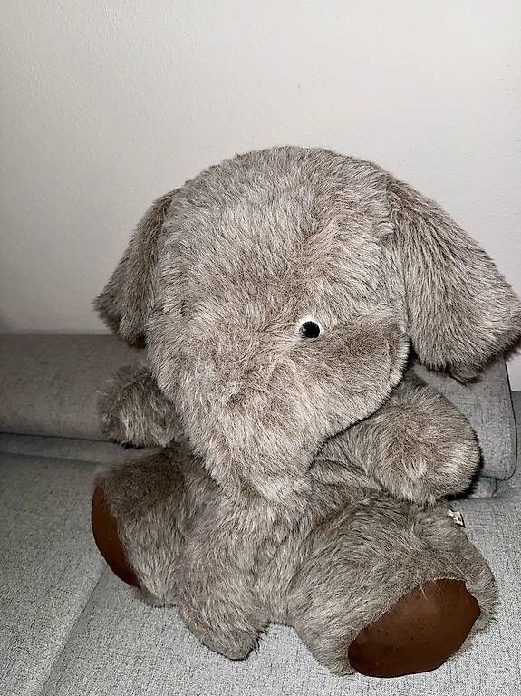 Giocattoli: Grosser Plüsch Elefant ca 50cm – Usato da Magden venduto da Romian_Me 1