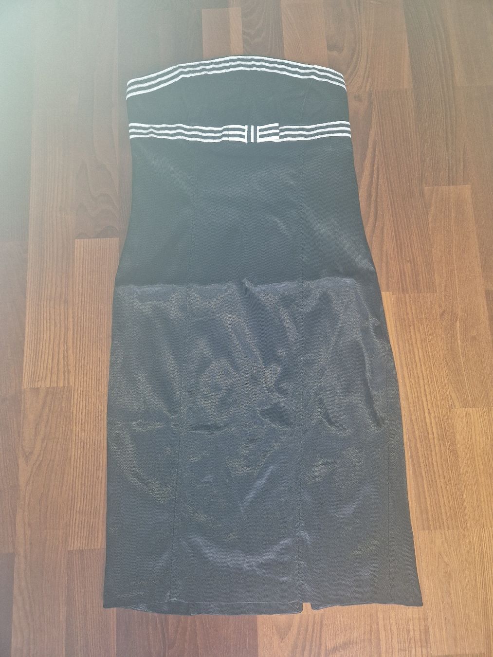 Kleider: Trägerloses, enges 60er Jahre Kleid, Grösse M – Gebraucht aus Zürich von stefanella