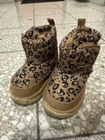 Winterstiefel mit Leo-Muster, Grösse 23, Top Zustand! (53)