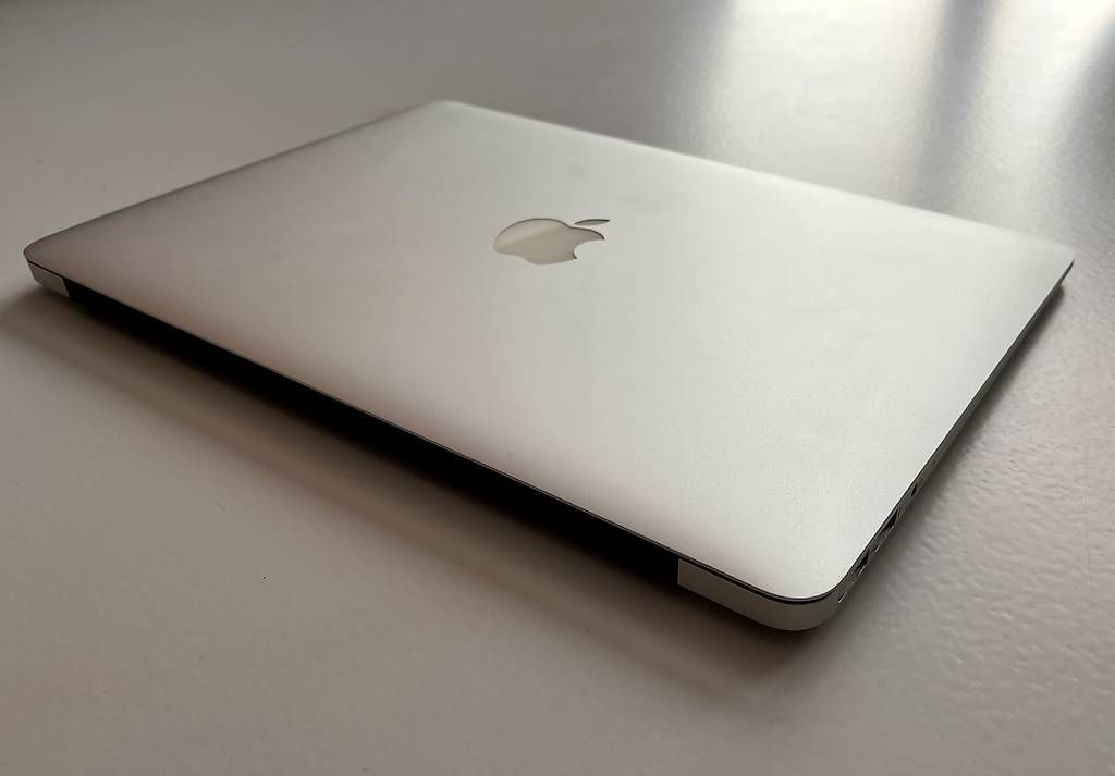 Notebook: Apple MacBook Air Core i17 13" (Mid-2012)  – Usato da Frauenfeld venduto da Mighty_Ponglor 2