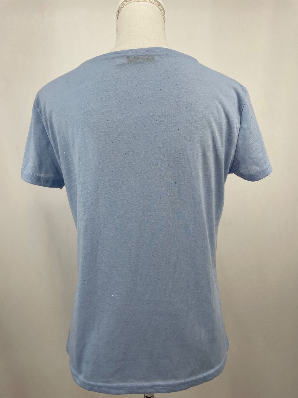 T-shirts: LA PETITE ETOILE t-shirt bleu clair – D'occasion à Lausanne par PlusValue_Lausanne 1