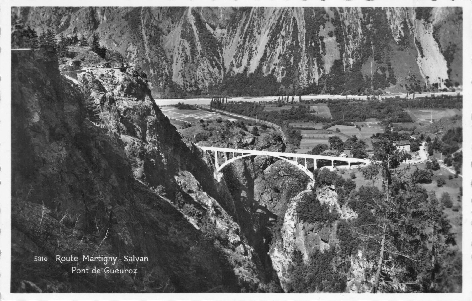 Cartes postales: Martigny VS // Pont de Gueuroz Salvan // Brücke – D'occasion à Basel par intermezzo12