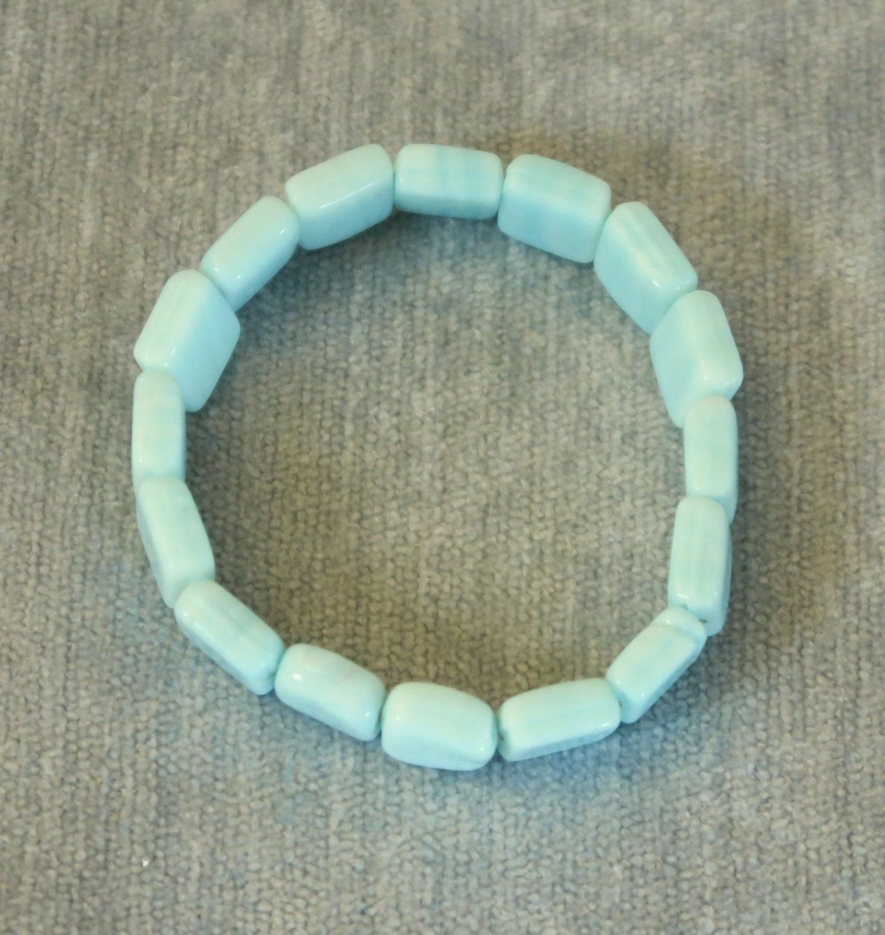 Bracciali & Braccialetti: Armband aus Glasperlen hellblau – Usato da Brittnau venduto da marlenestone 5