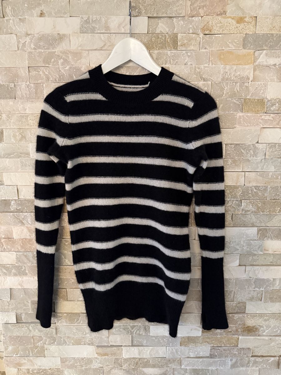 Maglioni & Felpe: Cashmere Pullover, Grösse S, schwarz-weiss gestreift. – Usato da Zürich venduto da JOD213