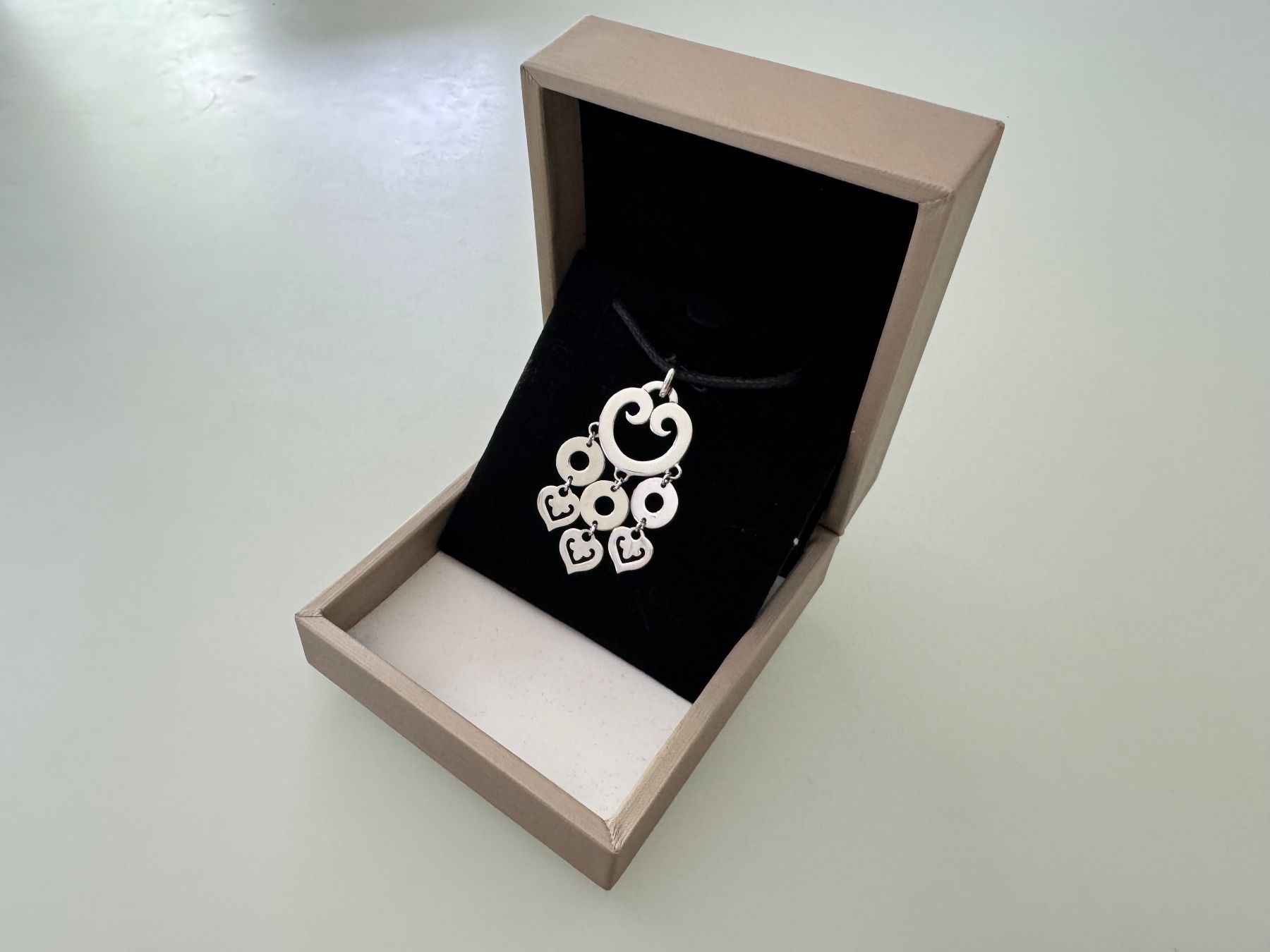 Pendentifs: Pendentif O.J. Perrin en Or Blanc. – D'occasion à Geneve par iBest 1