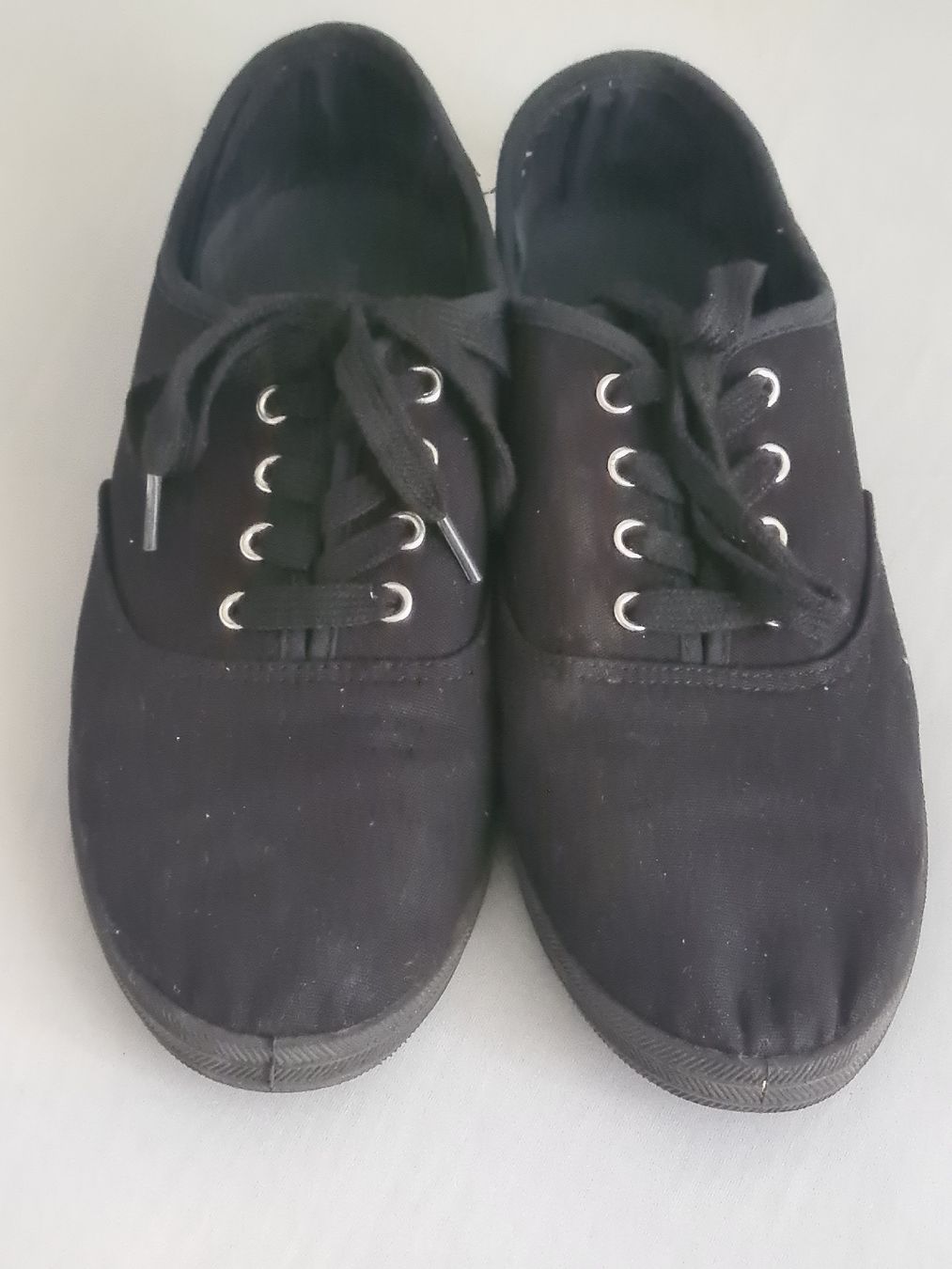 Anna Field Damenschuhe: Anna Field  Freizeitschuh Stoff zum Binden Schwarz Gr. 40 – Gebraucht aus Steinen von turbogeiss99 8