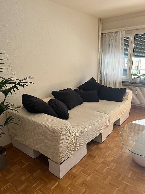 Divani: Sofa mit Kissen und Sofabezug – Usato da Bern venduto da aca_nlh2 1