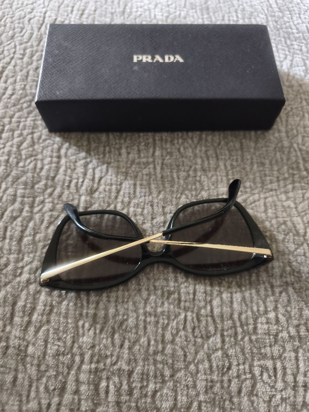 Lunettes & Verres: Prada Brille nie benutzt  – Neuf (Voir description) à Tagelswangen par son_z88g 1