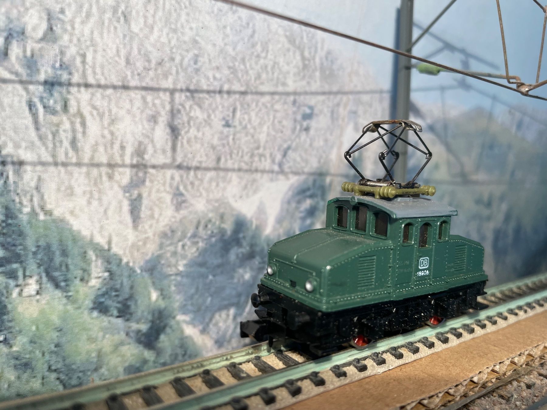 Arnold Modellini di ferrovie: Arnold 0240 E Lok  DB 169 05 grün – Usato da Rorschach venduto da Karotten 1