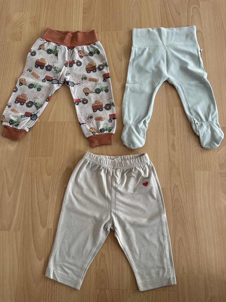Pantaloni: Baby Hosen – Usato da Düdingen venduto da Laeri96