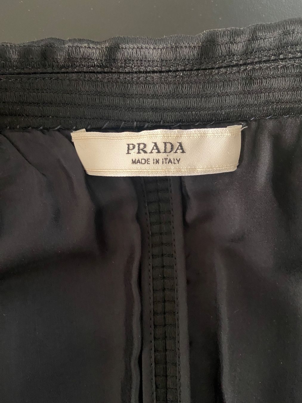 Prada Completi & Tailleur: Prada Anzug, italienische Gr.42, Gr.S. – Usato da Walchwil venduto da lodrick 4