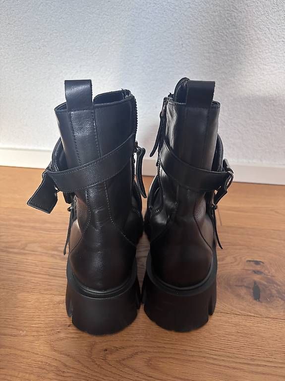 Chaussures femmes: Boots 40 – D'occasion à Itingen par grapri 4