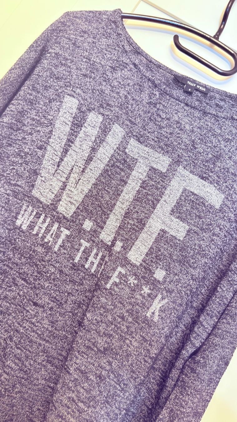 Pullover & Sweatshirts: • W.T.F Pullover • – Gebraucht aus Basel von mendoza13 1