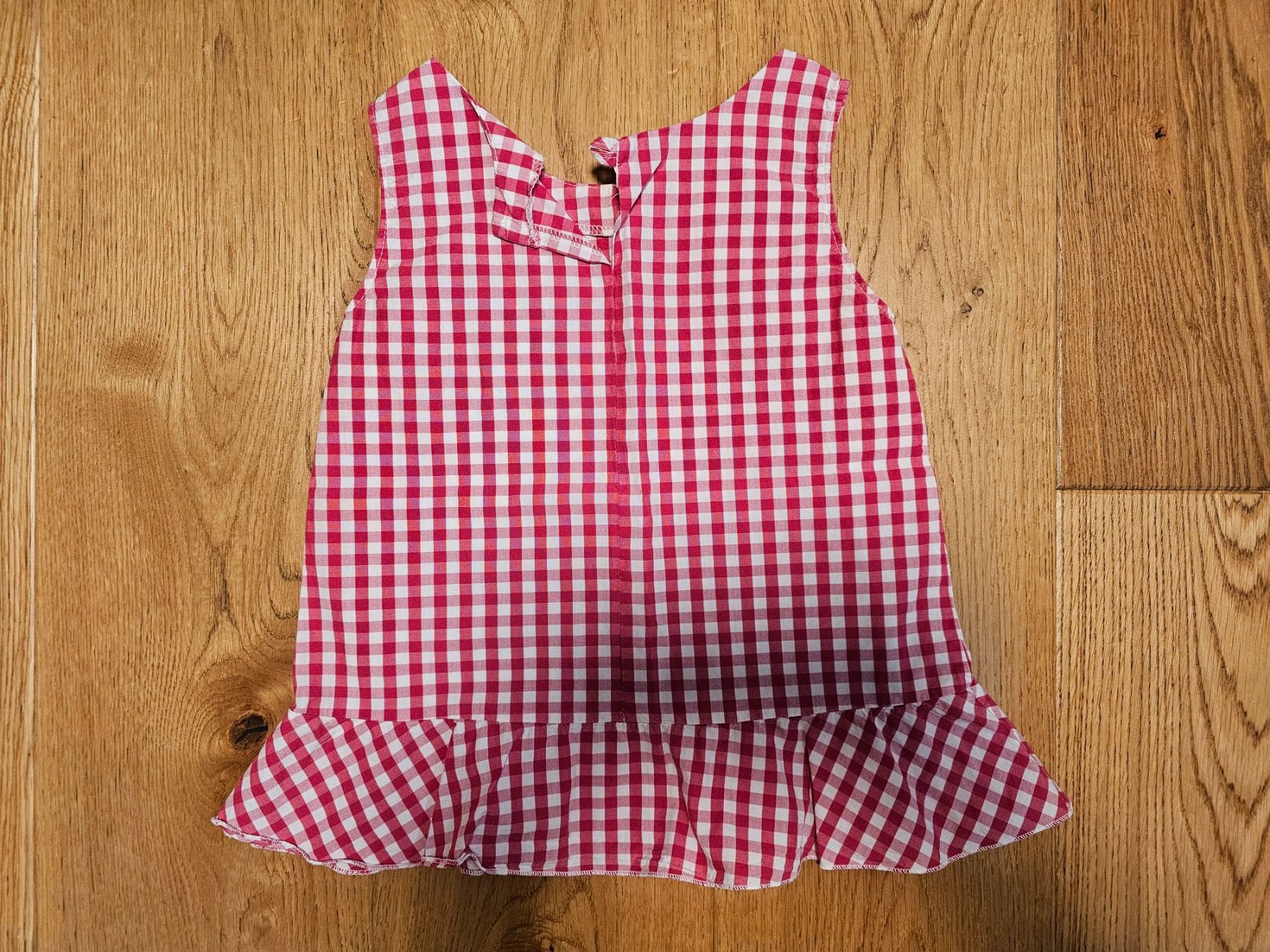 Aden Robes et jupes: Kleid – Neuf (Voir description) à Basel par sst_m5xv 1