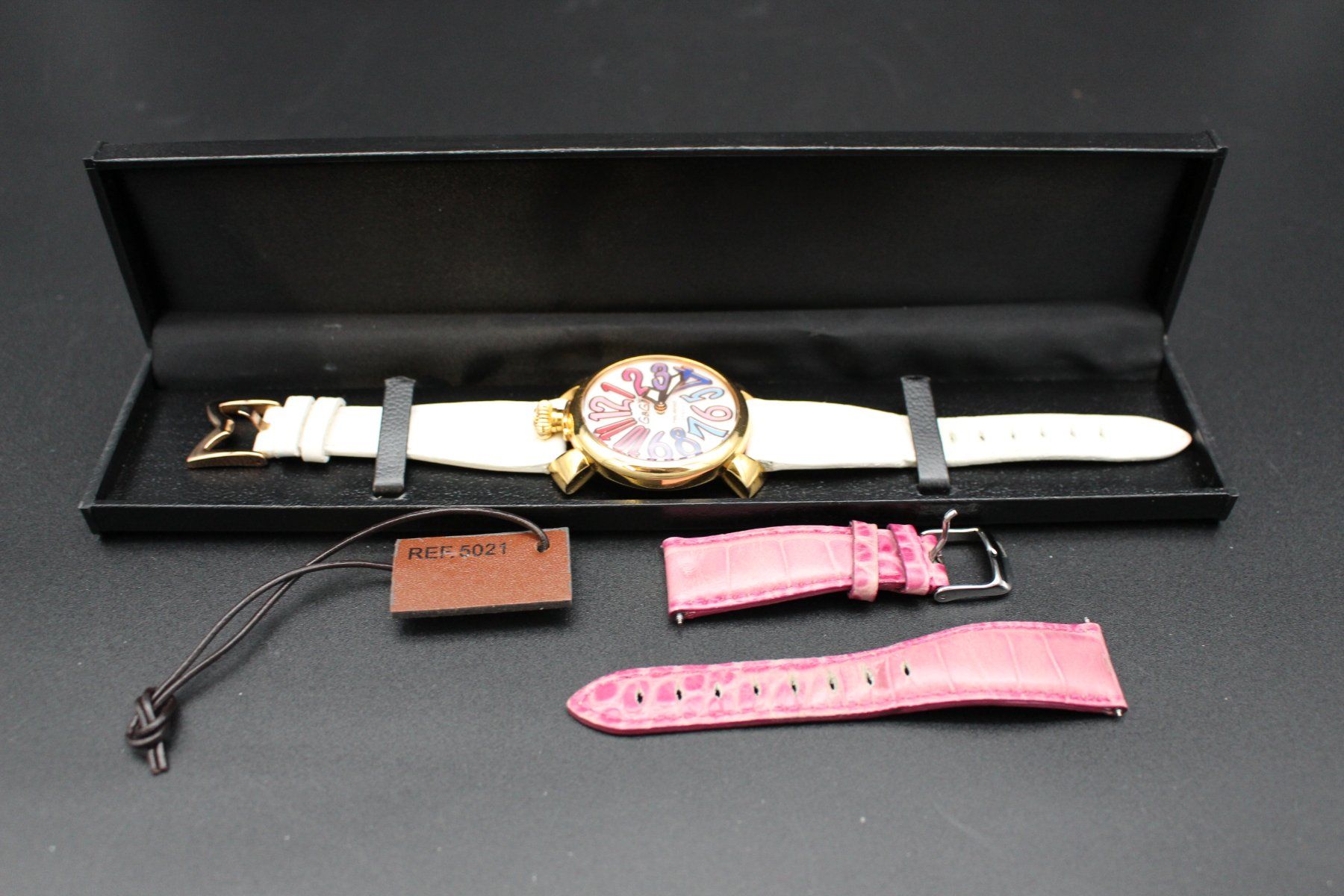 GaGà Milano Orologi: Gaga Milano Uhr mit Lederband – Usato da Bruettisellen venduto da Collector_Store