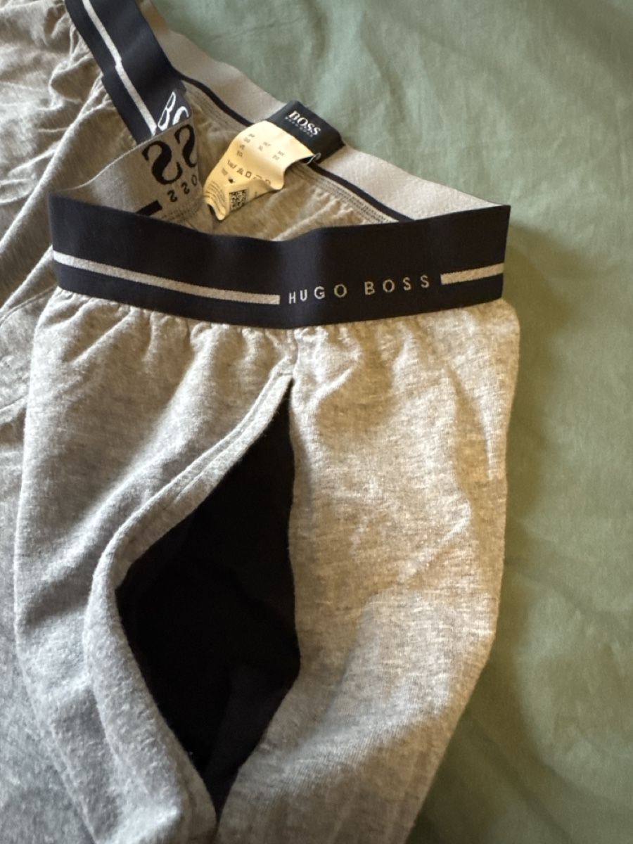 Hugo Boss Pantaloni: Hugo Boss Shorts – Usato da Hergiswil NW venduto da RR_LaW_ 2