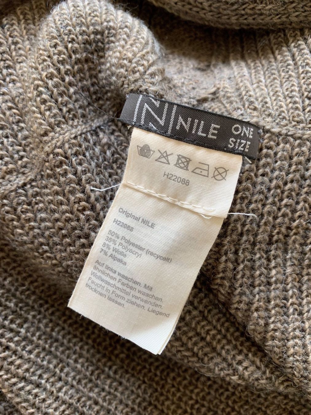 Nile Foulards, Tücher & Schals: Winter Accessoire: Nile Strickschal Loop, Braun Top Zustand! – Neu (gemäss Beschreibung) aus Meiringen von Sheyene 3