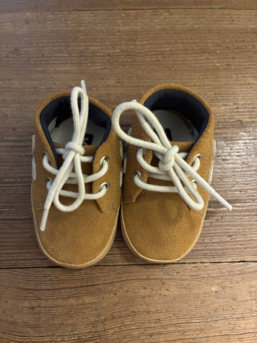 Veja Scarpe per ragazzi: Veja Krabbelschuhe / Babyschuhe – Usato da Olten venduto da louisamariia