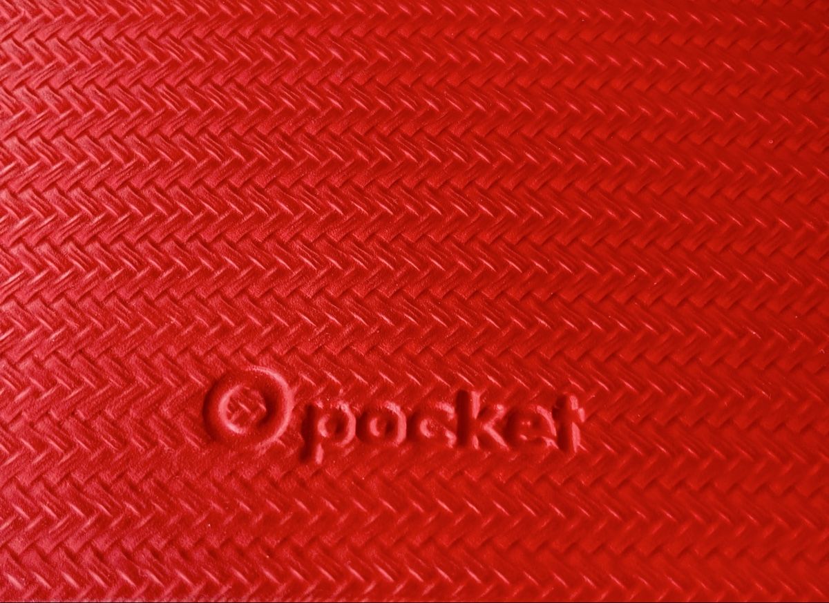 Borse da donna: O Pocket red waterproof bag – Usato da Oberwil b. Zug venduto da fis_2wtq 7