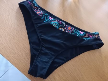 Neue Bikini hose