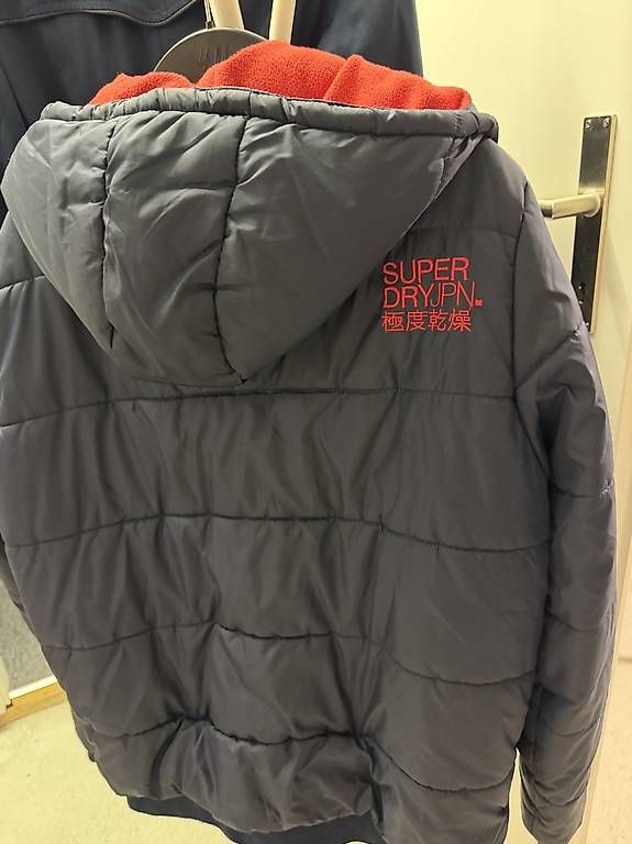 Vestes: SUPERDRY WINTERJACKE – D'occasion à Märstetten par sha_9p7c 2
