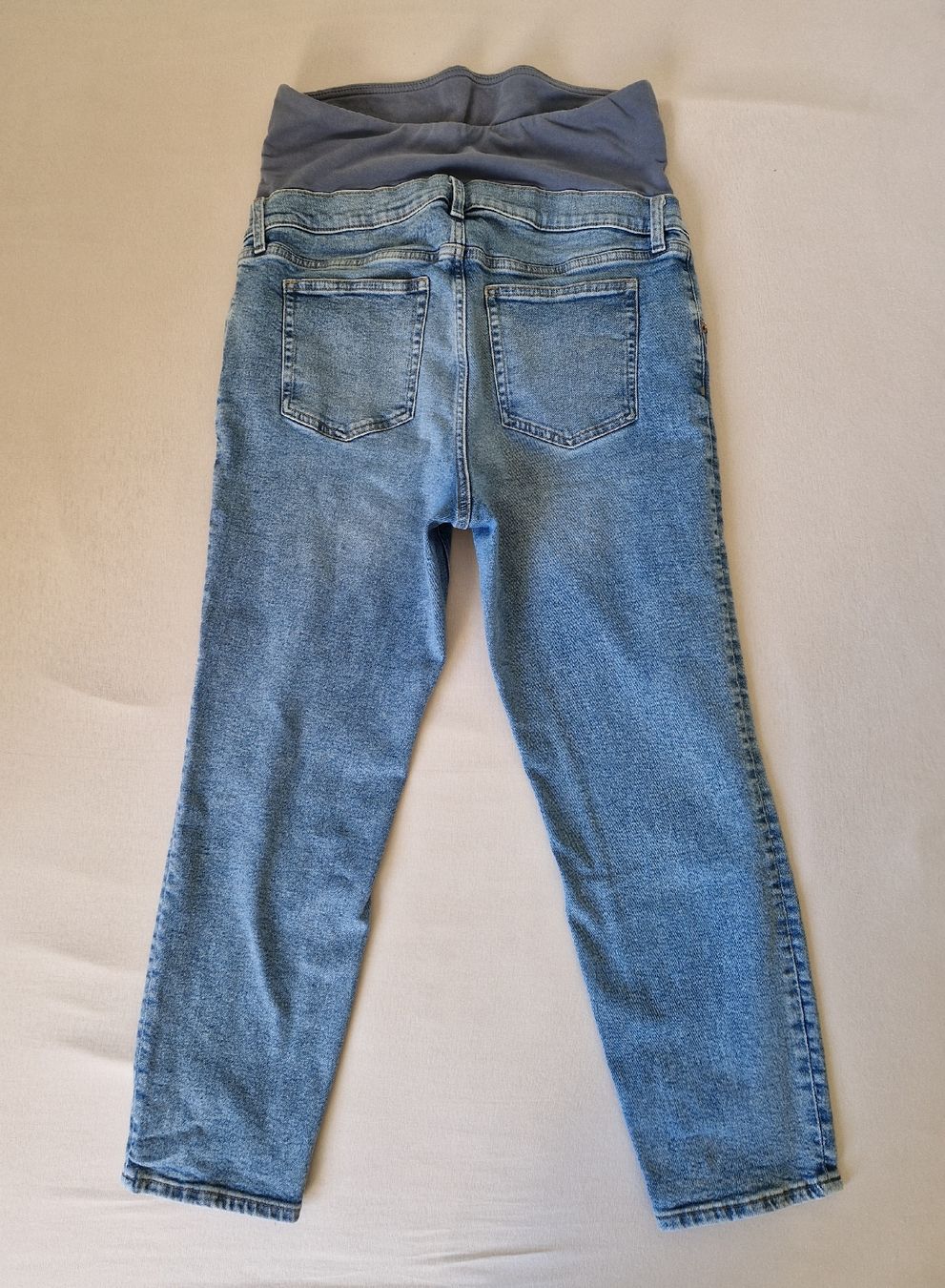 H&M Jeans: Umstandsjeans – Usato da Olten venduto da Carpinus1 1