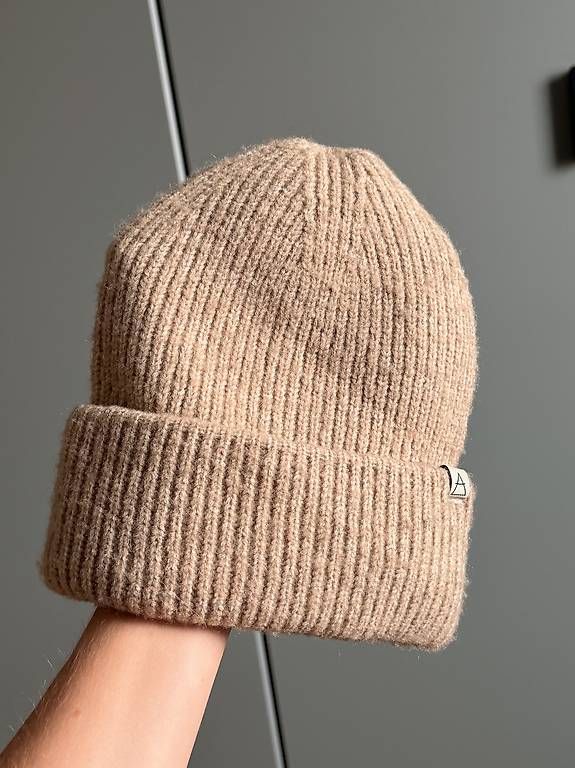 Copricapi, berretti & cappellini: Beanie  – Usato da Zürich venduto da len_9nt6
