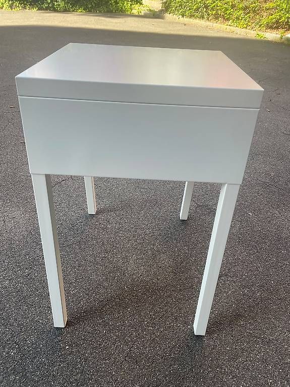 Ikea Tables de nuit: Ikea selje nachttisch – D'occasion à Dübendorf par Aber_trotzdem 3