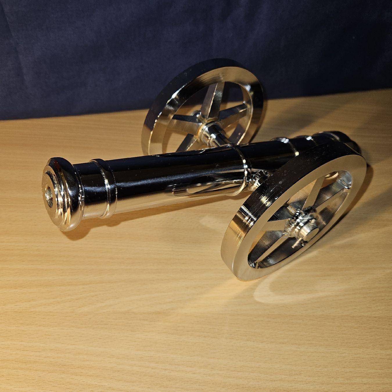 Giocattoli: Dekorative Kanone, Chrom, 30cm, Vintage, Geschenkidee – Usato da Kriens venduto da gra_fhn7 4