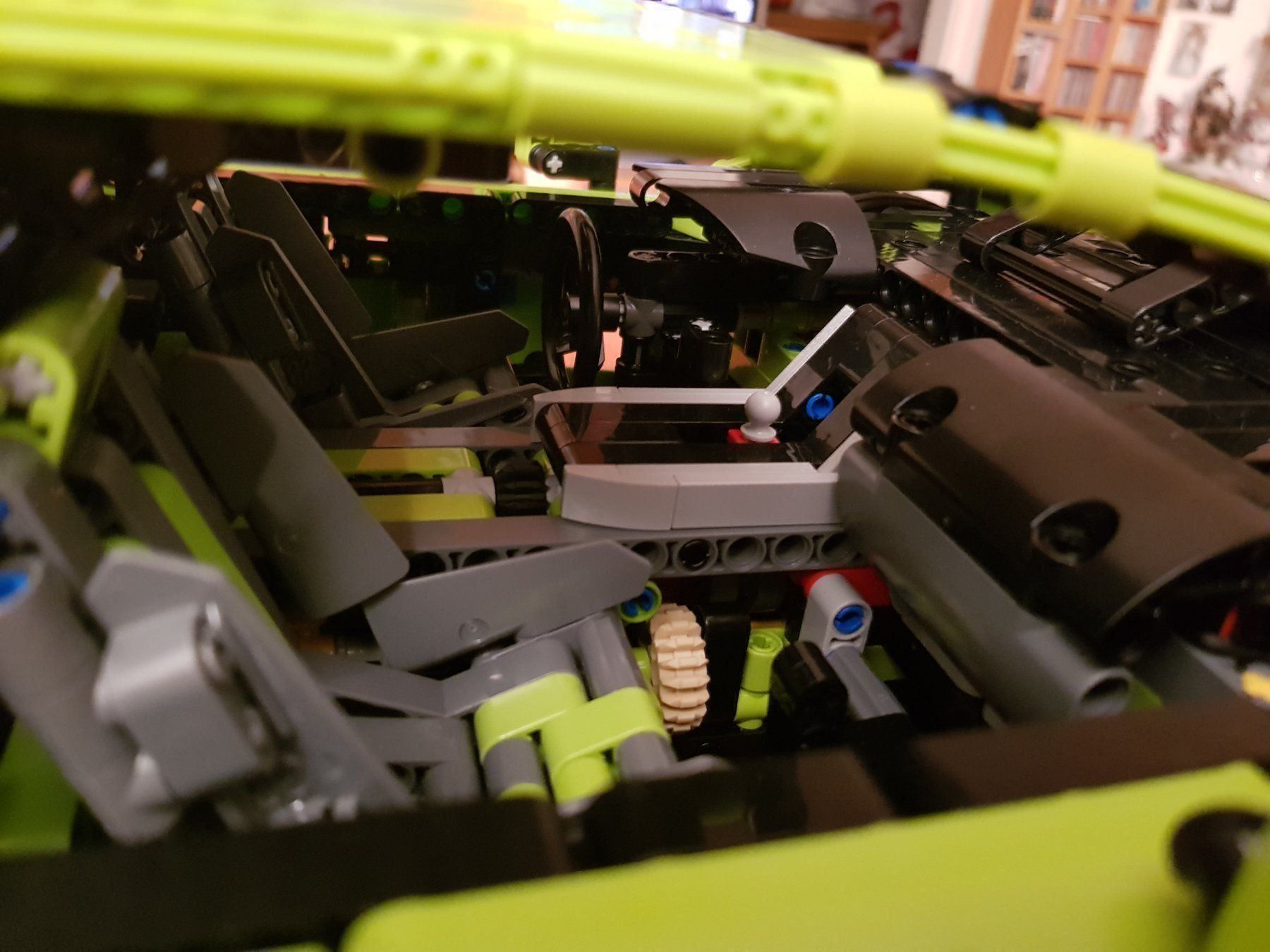 Lego Kit di costruzioni: Lego Technic 42115 Lamborghini SianFKP37 – Usato da Birmensdorf ZH venduto da Yellowsport 7