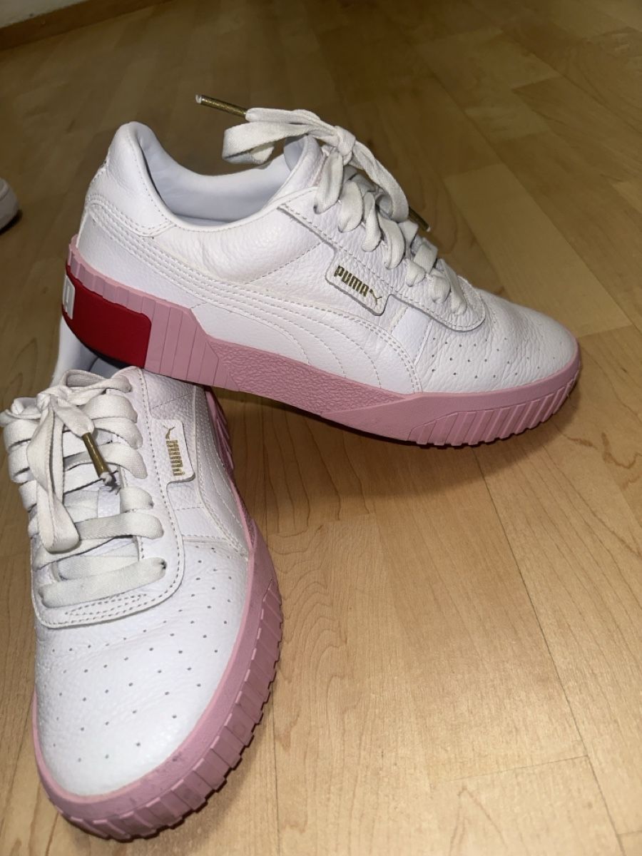 Puma Chaussures femmes: Puma Sneaker Gr. 39 – D'occasion à Schübelbach par ritualsx3
