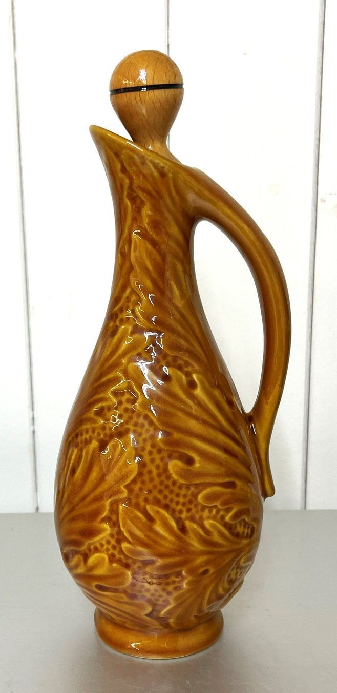 Caraffe: Karaffe aus Keramik - H 24cm – Usato da Oftringen venduto da Vucki 2