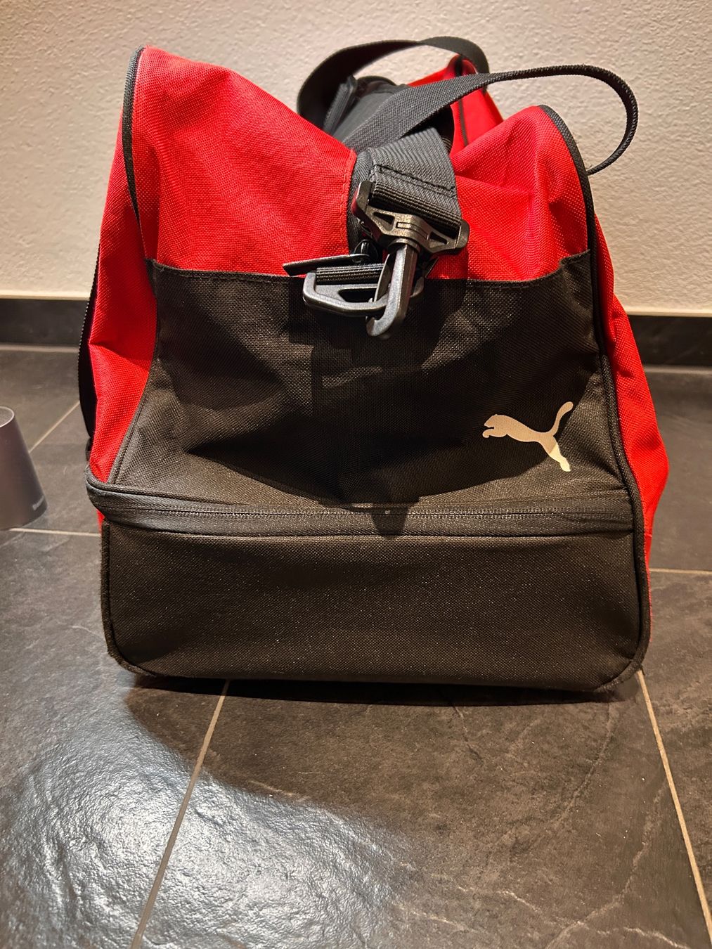 Puma Taschen: Sporttasche PUMA – Gebraucht aus Trachslau von eis111 2