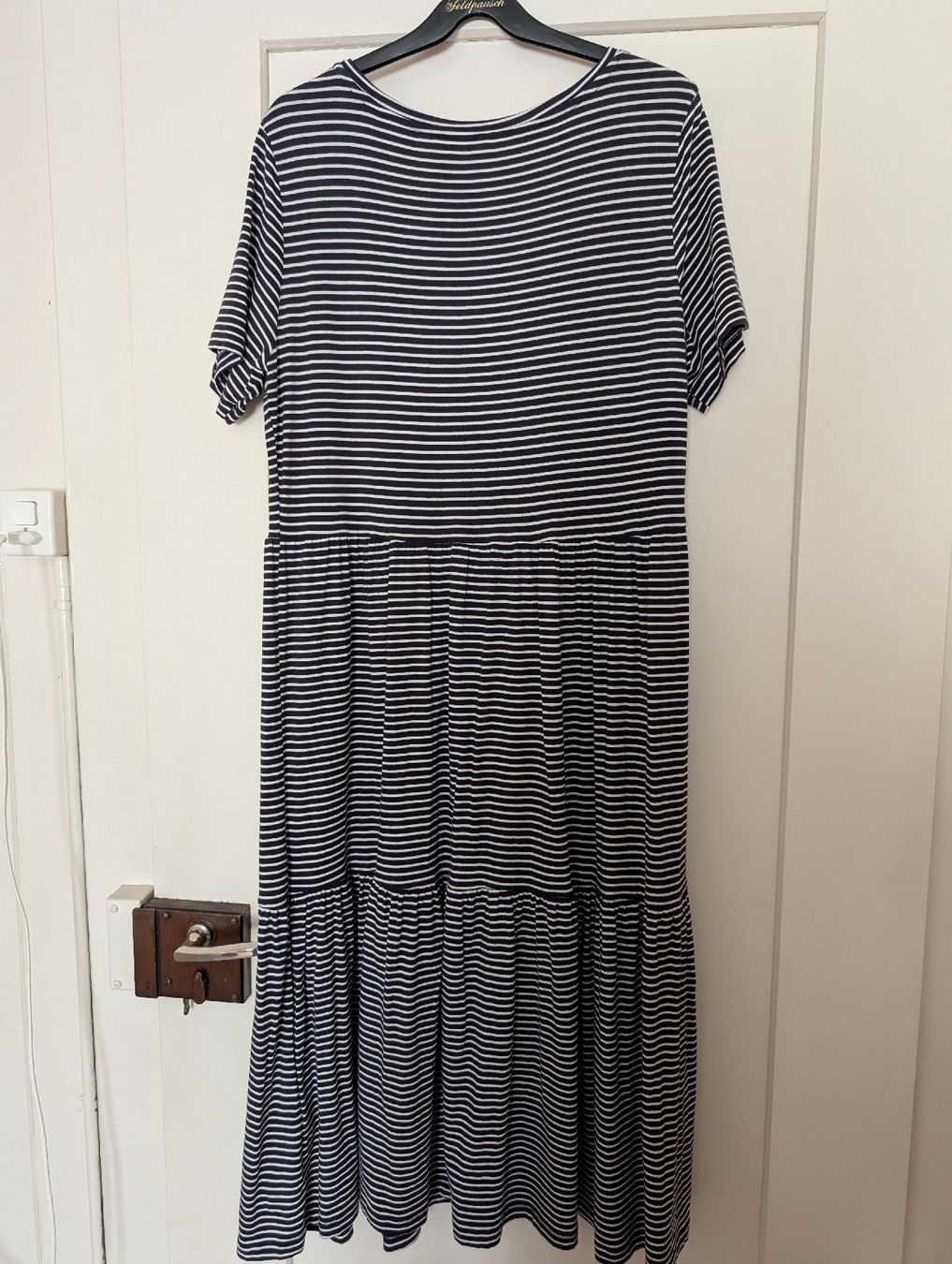 Vestiti: Bequemes Midi-Kleid von Object Gr. L – Usato da Brunnen venduto da bahari02 2