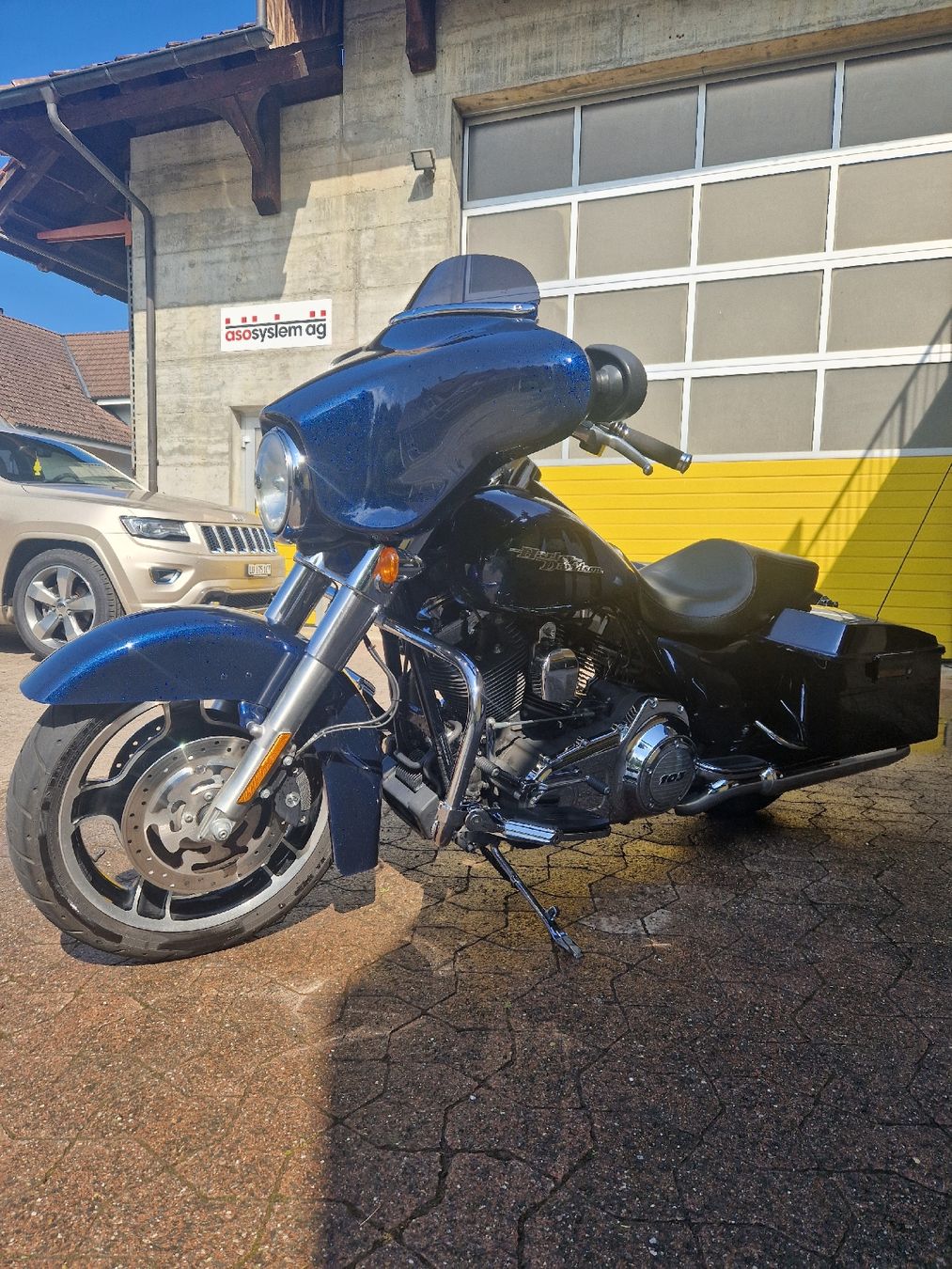 Harley-Davidson Chopper: Harley Davidson Street Glide ABS – Usato da Sulz LU venduto da Stamina 1