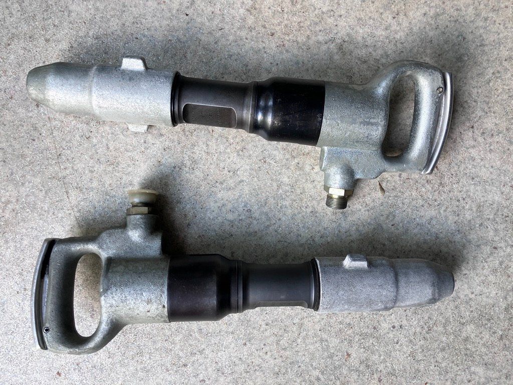 Armée suisse Tous les outils: 2 Stk. Abbauhammer / Spitzhammer A7 Presslufthammer Armee – D'occasion à Fislisbach par Promo 2