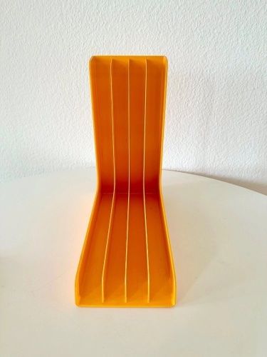 Supporti per strumenti musicali & leggii: 70er Jahre Schallplatten Winkel Ständer orange – Usato da Basel venduto da LynnundPepe 4