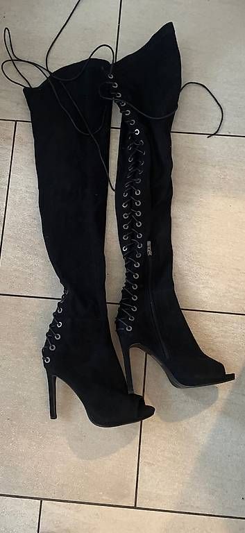 Scarpe da donna: Overknees Neu Gr. 39 – Nuovo e nell'imballaggio originale da Niederhasli venduto da sev_d7hq