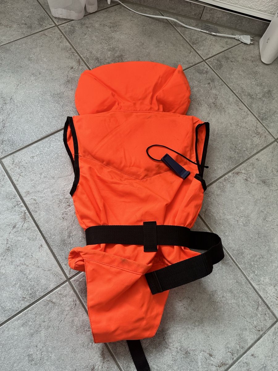 Giubbotti di salvataggio: Lalizas Rettungsweste 15-30 kg – Usato da Birr venduto da YMCA123 4