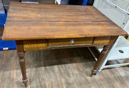 Antiker Bauerntisch aus Holz