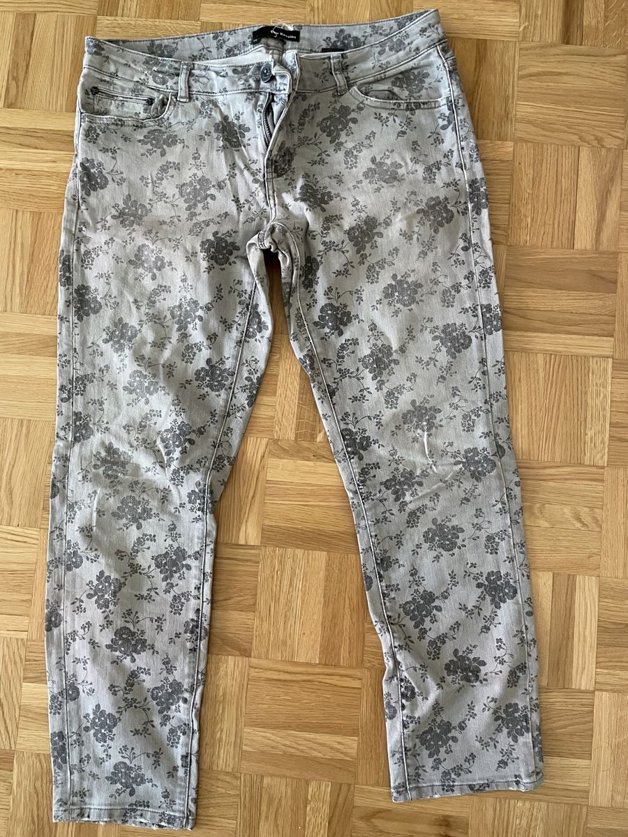 Kooples Pantaloni: Kooples taille 29 coton comme neuf – Nuovo (secondo la descrizione) da Lausanne venduto da SandrineJavelot