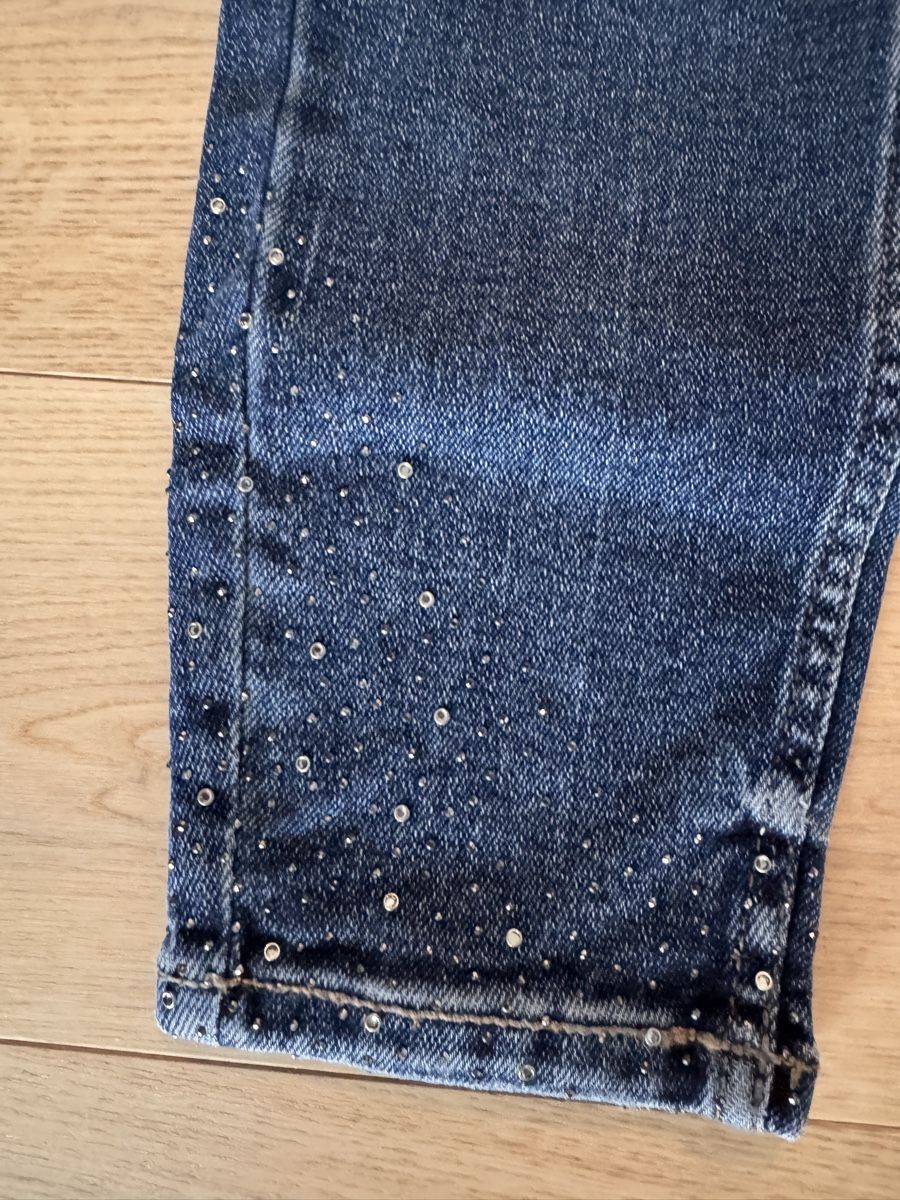 Jeans: Jeans mit Glitzer Grösse 40 – Nuovo (secondo la descrizione) da Niederglatt ZH venduto da Nicole2911 1